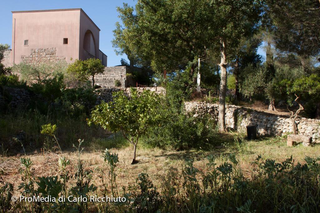 Masseria Moresano Bed & Breakfast Ugento Exterior foto